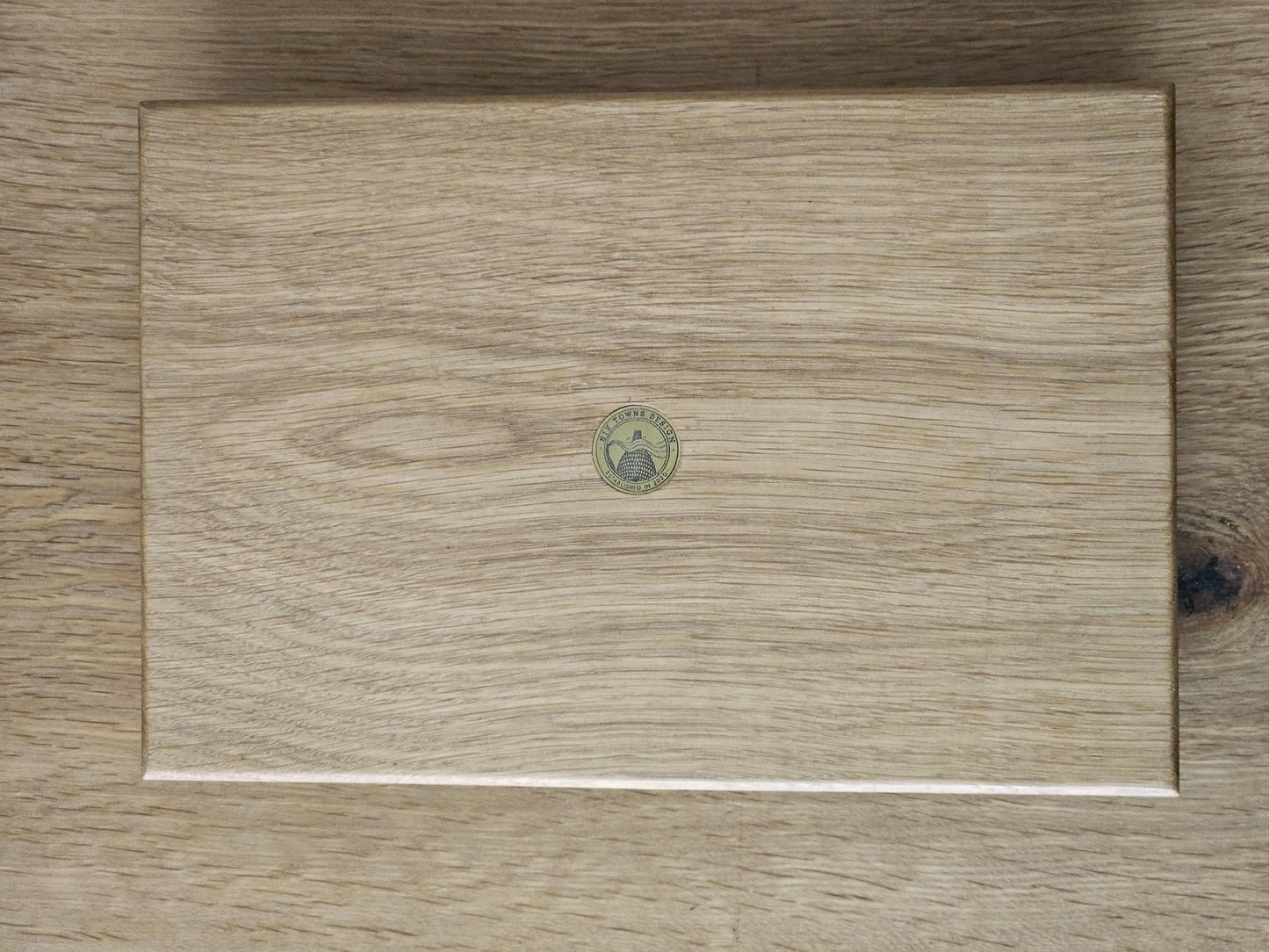 The Kiln - Hardwood Turntable Isolation Plinth // Oak or Walnut