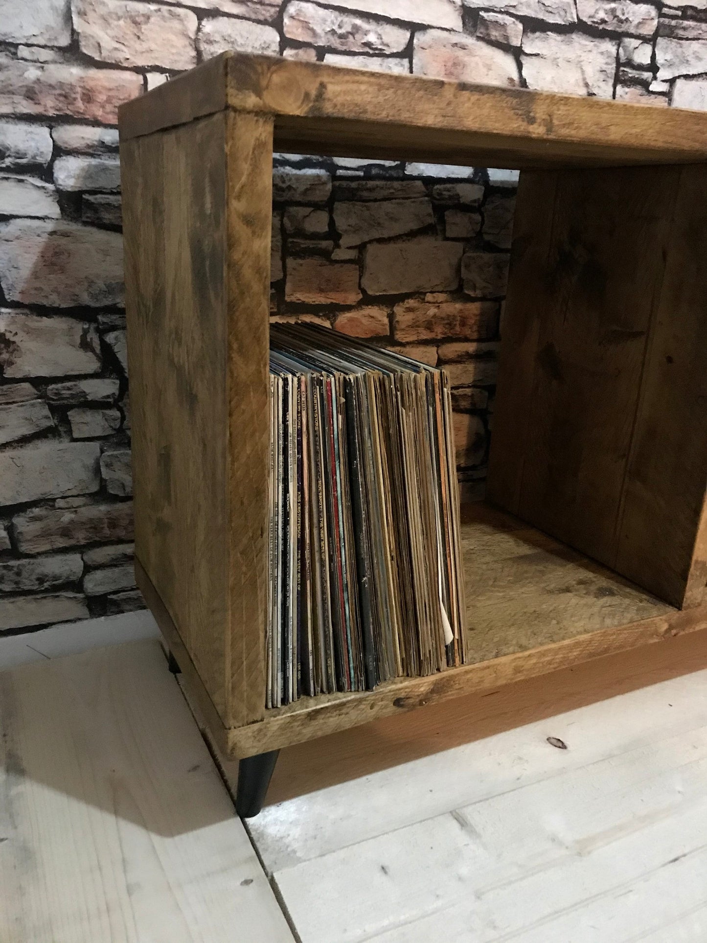 Vinyl record storage unit for albums with space for amp and turntable