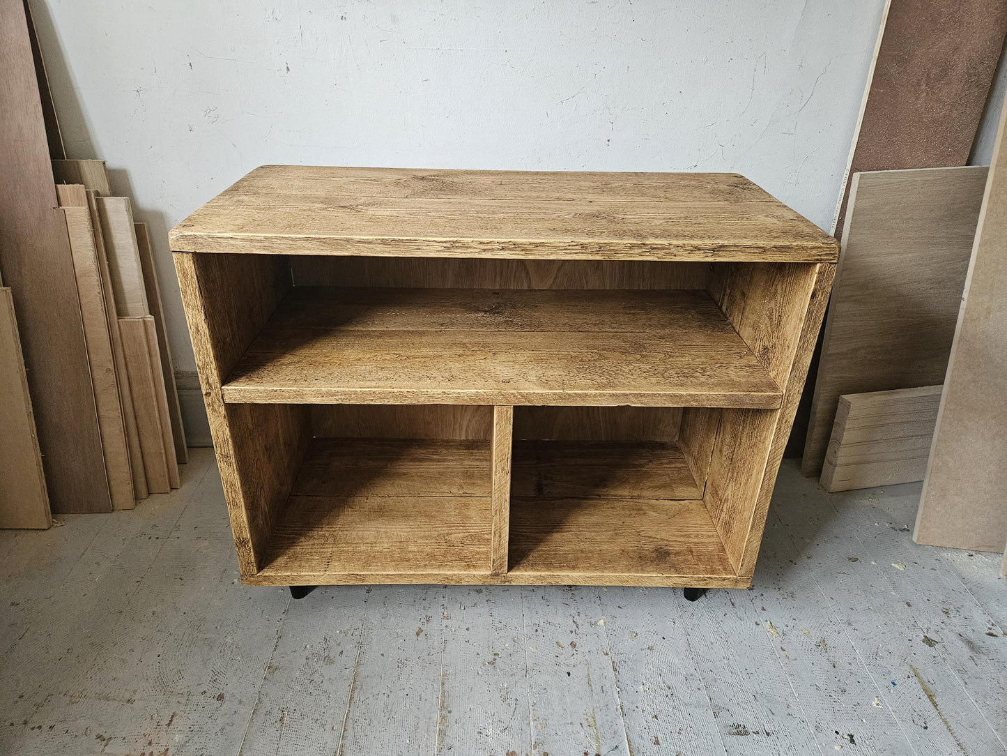 Vinyl record storage unit for albums  with space for amp and turntable