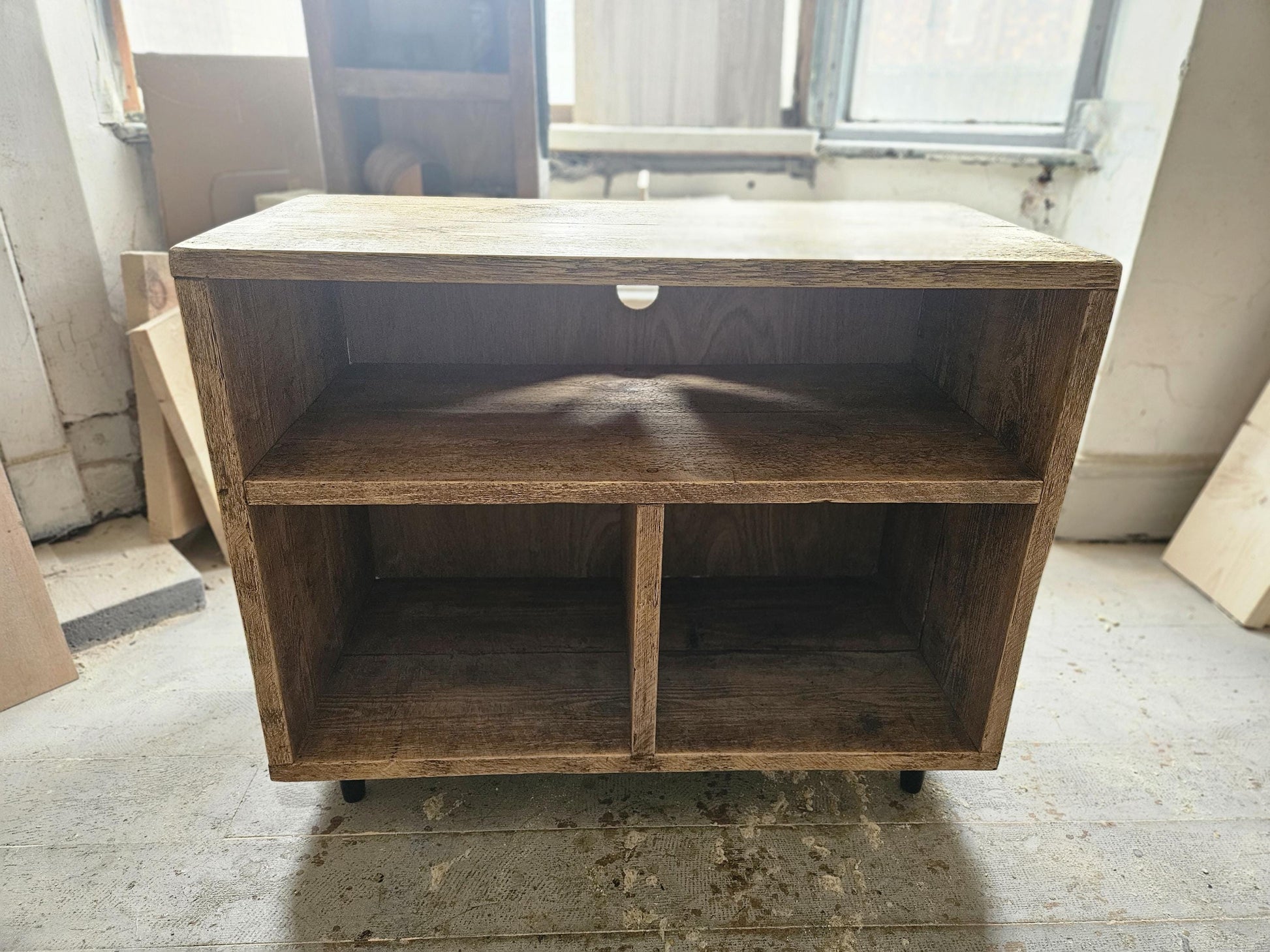 Vinyl record storage unit for albums  with space for amp and turntable