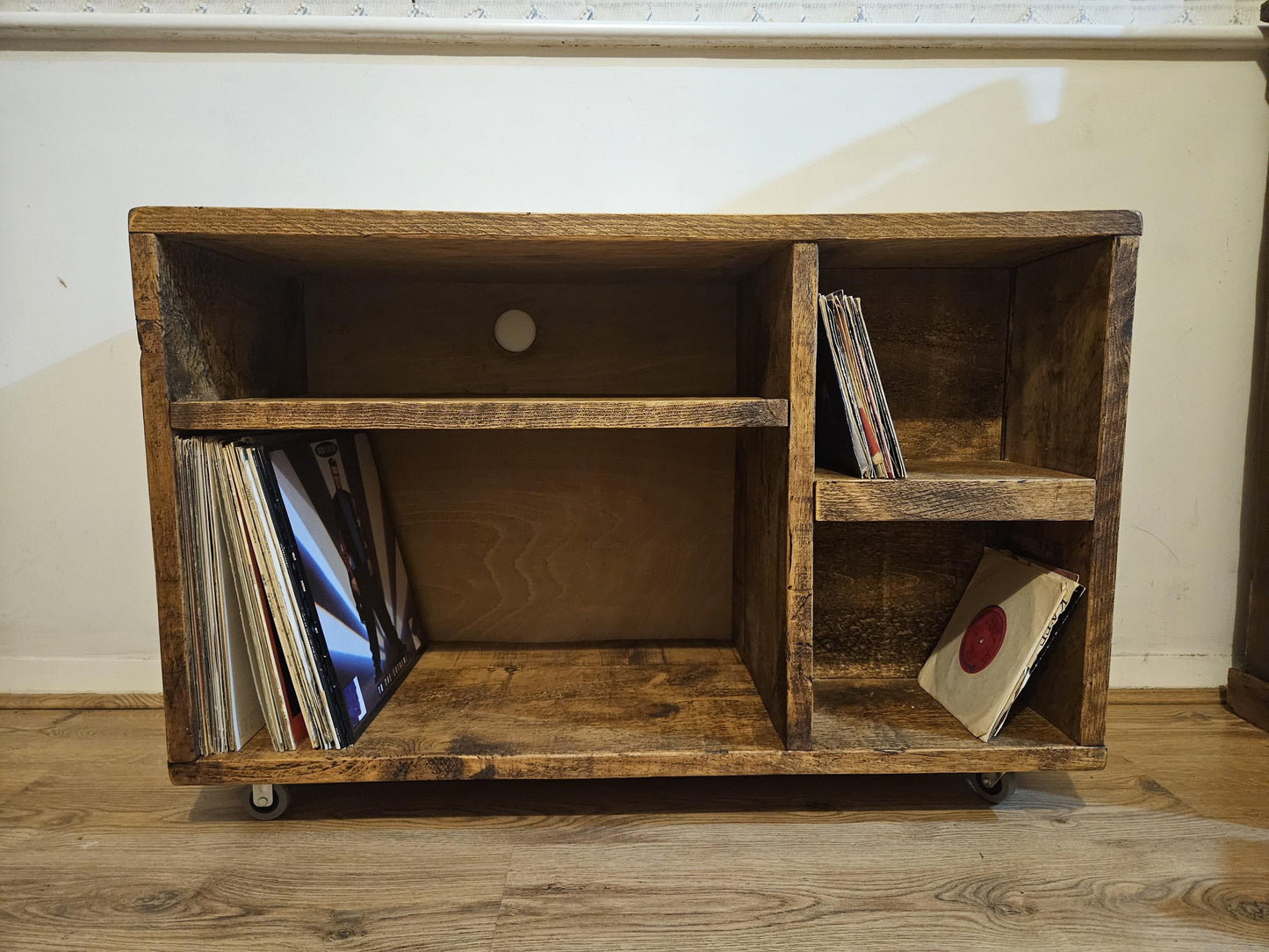 Vinyl record storage unit for albums and singles with space for amp and turntable